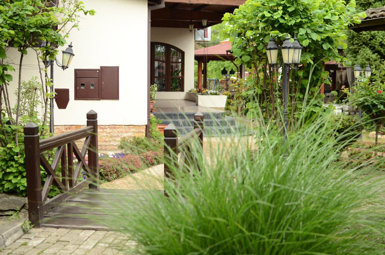 סקופיה Konak Nestor Bungalows מראה חיצוני תמונה
